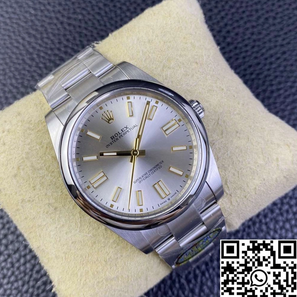 Rolex Oyster M124300-0001 41MM Silver Factory Clean Perpetual Dial 0920